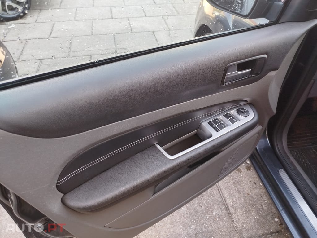 Ford Focus SW 1.6 TDCi Titanium 17