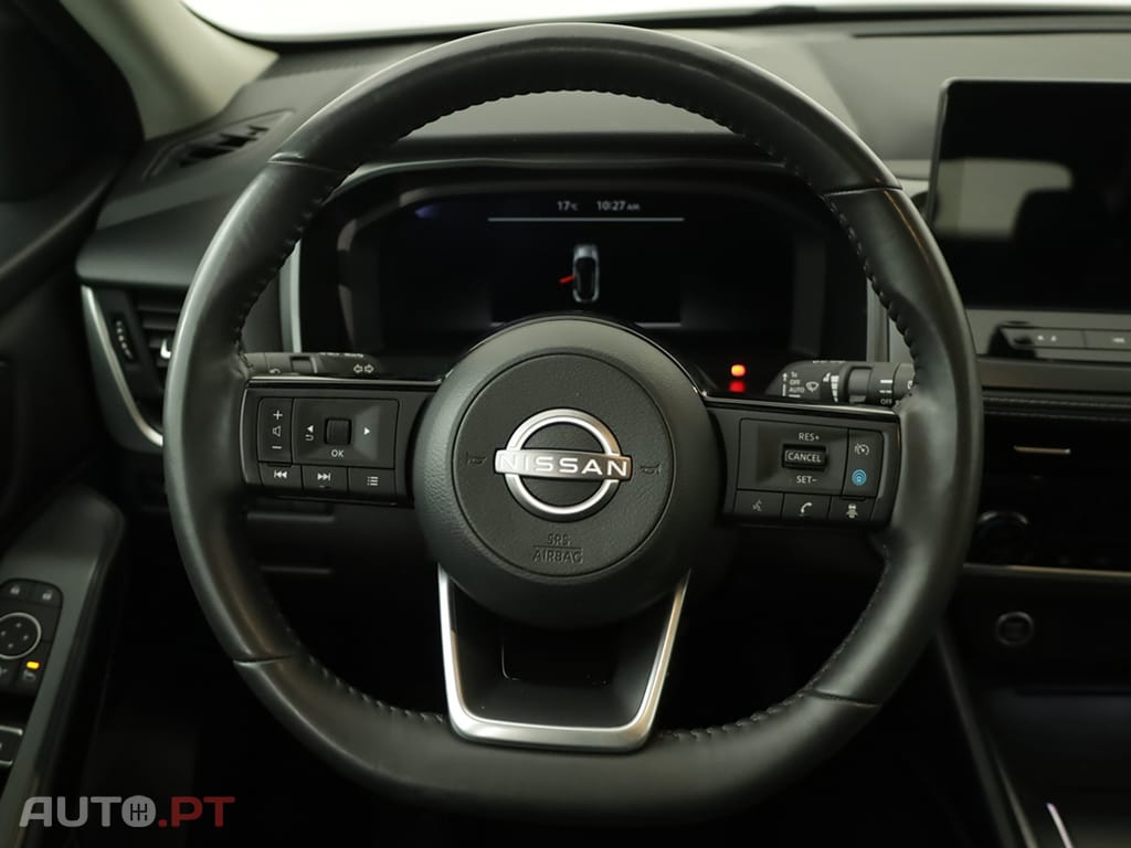 Nissan Qashqai Qashqai 1.3 DIG-T N-Connecta LED Xtronic