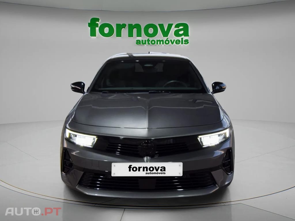 Opel Astra Sports Tourer 1.2 T Hybrid GS eDCT