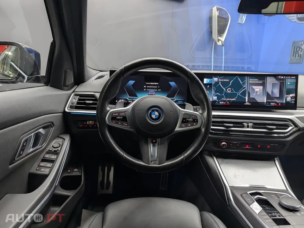 BMW 320 e Pack Desportivo M Auto