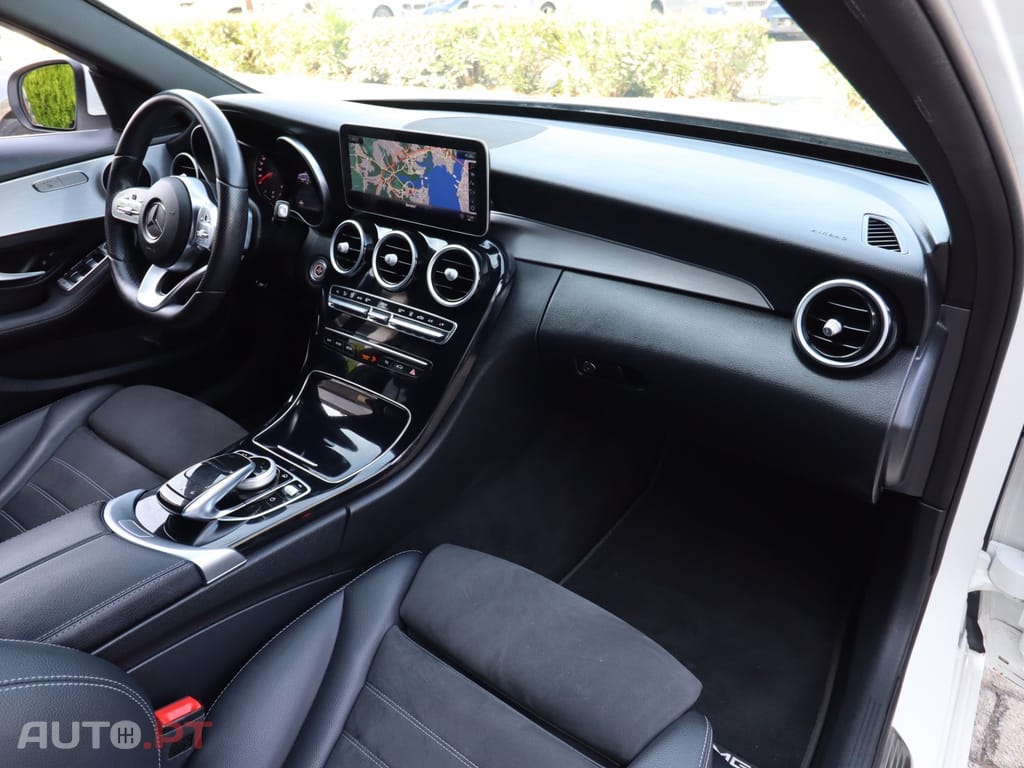 Mercedes-Benz C 300 de AMG Line
