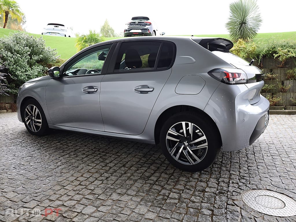 Peugeot 208 1.2 PureTech Active Pack