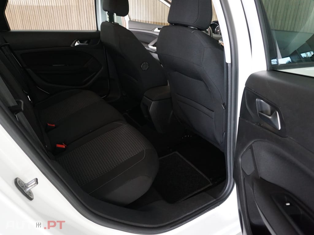 Peugeot 308 SW 1.6 BlueHDi Style