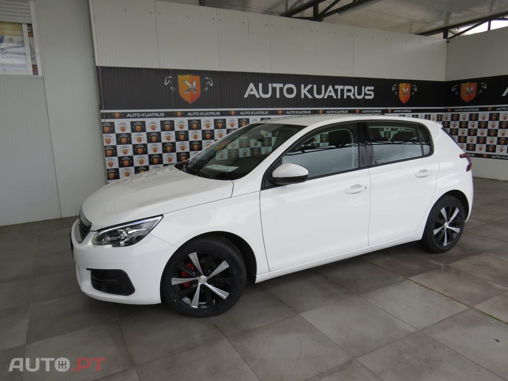 Peugeot 308 1.5 BlueHDi Business Line