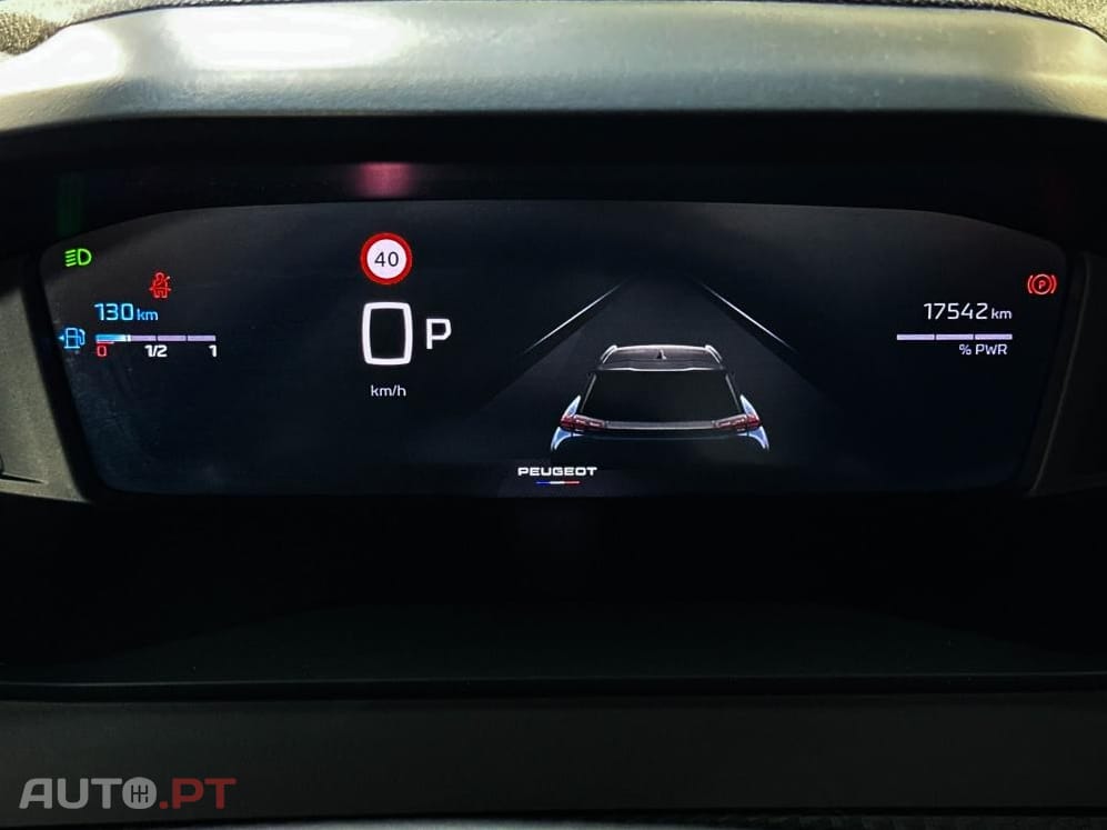 Peugeot 2008 Hybrid 145 e-DSC Allure