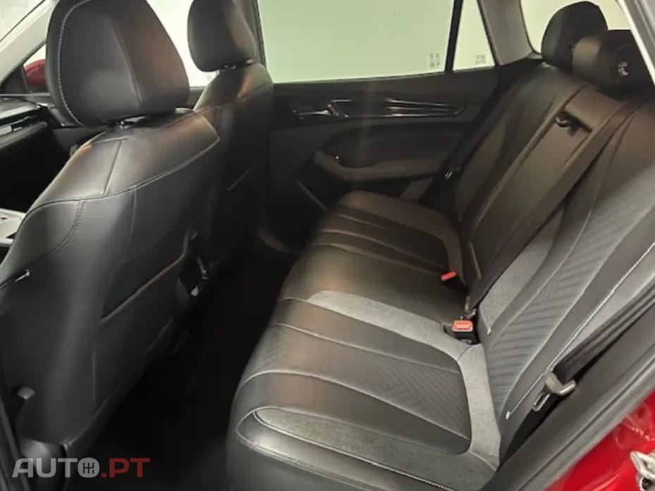 MG MG5 61 kWh Luxury