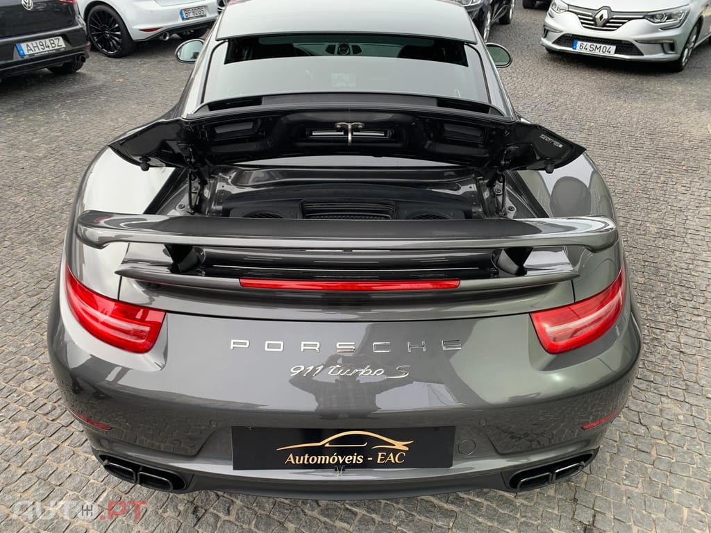 Porsche 911 Turbo S PDK