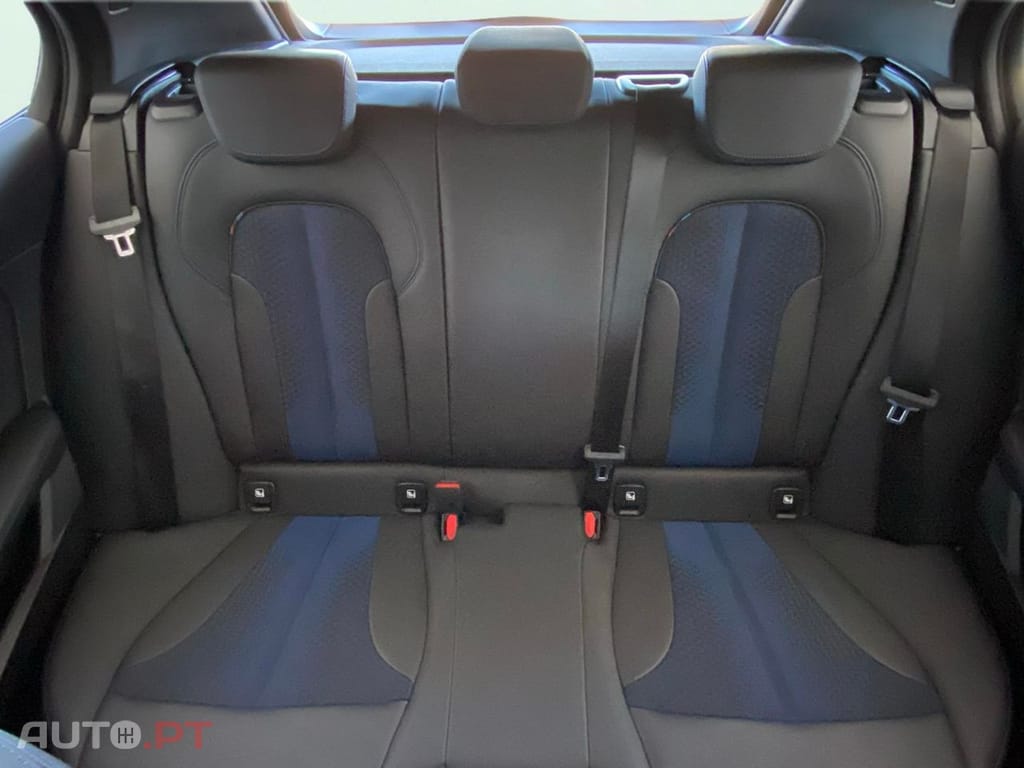 BMW 116 d Pack Desportivo M