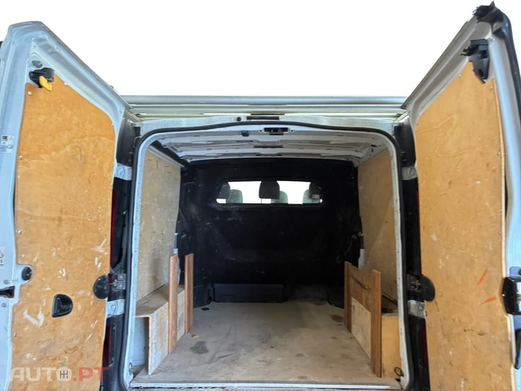 Nissan NV300 2.0 dCi L2H1 1.2T N-Connecta
