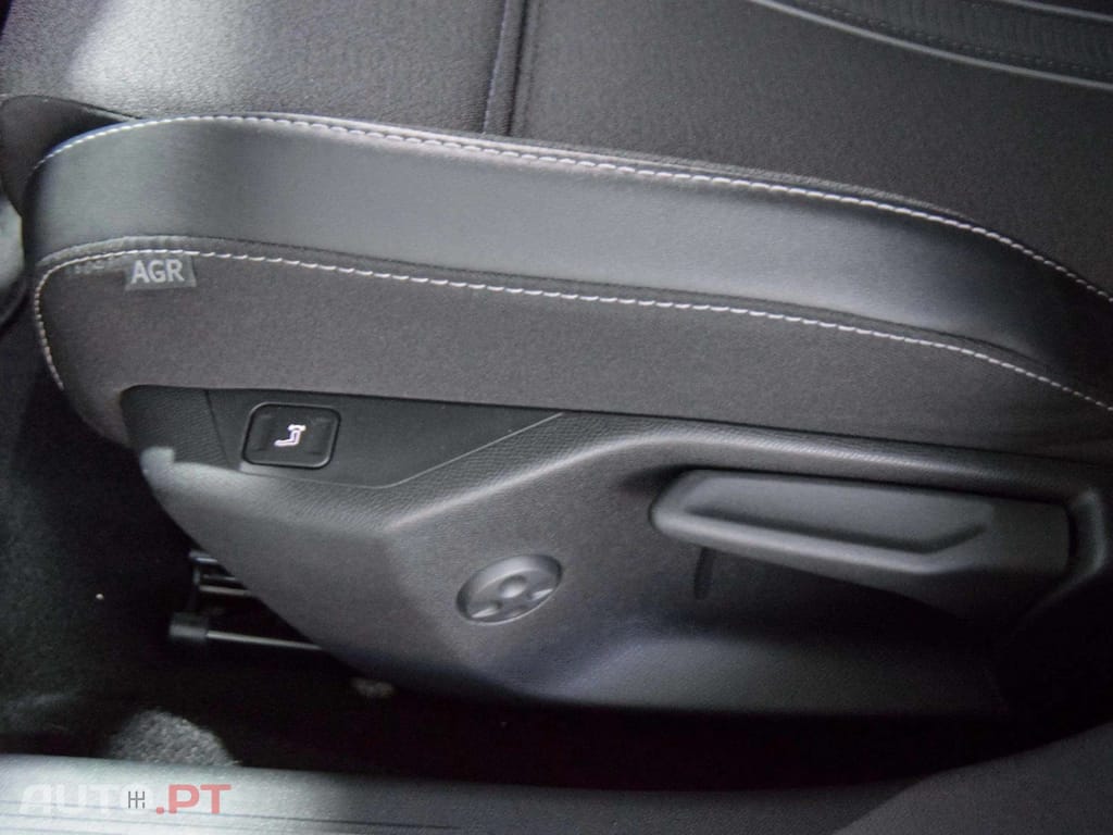 Opel Astra Sports Tourer 1.2 T Hybrid GS eDCT