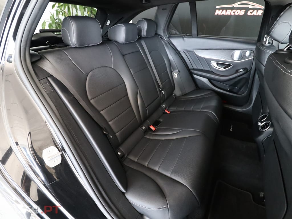 Mercedes-Benz C 300 de AMG Line