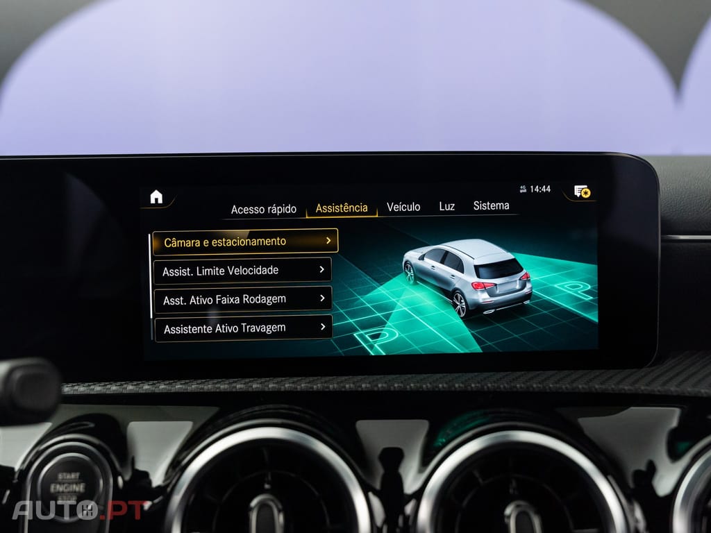 Mercedes-Benz A 250 e Style Plus