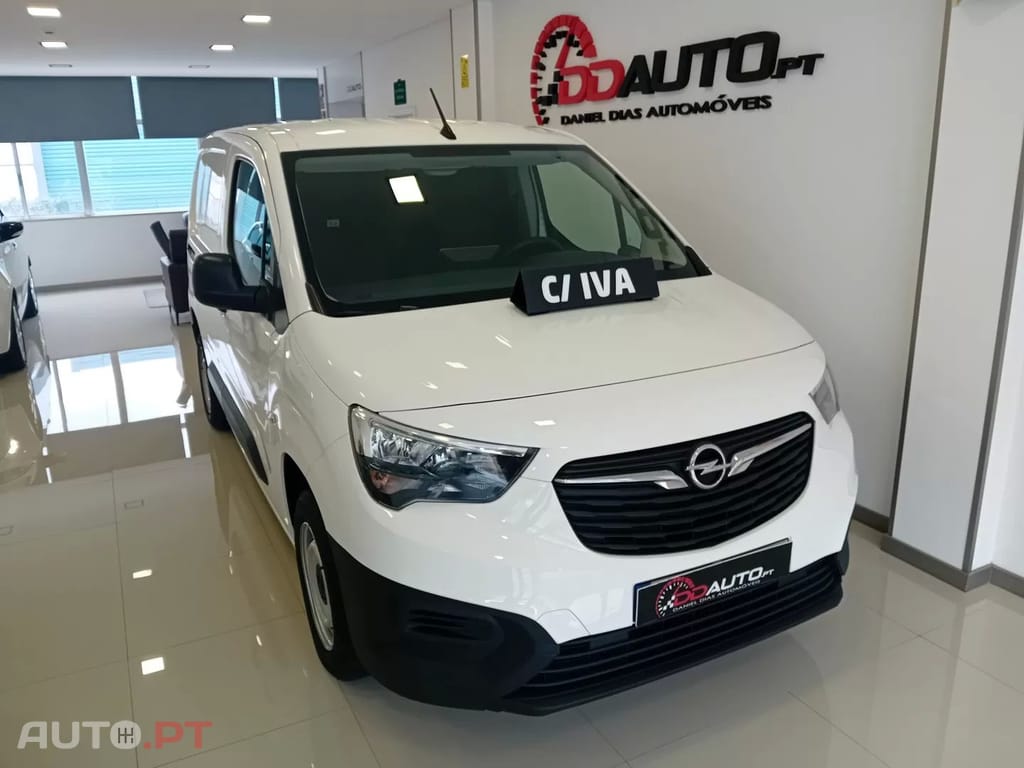 Opel Combo 1.5 CDTi L1H1 NJoy, IVA Dedutível, 3 Lugares