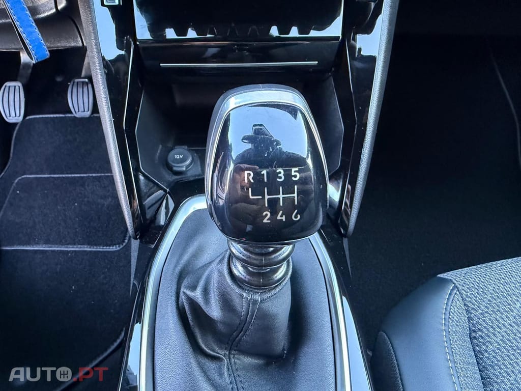 Peugeot 2008 1.2 PureTech Allure