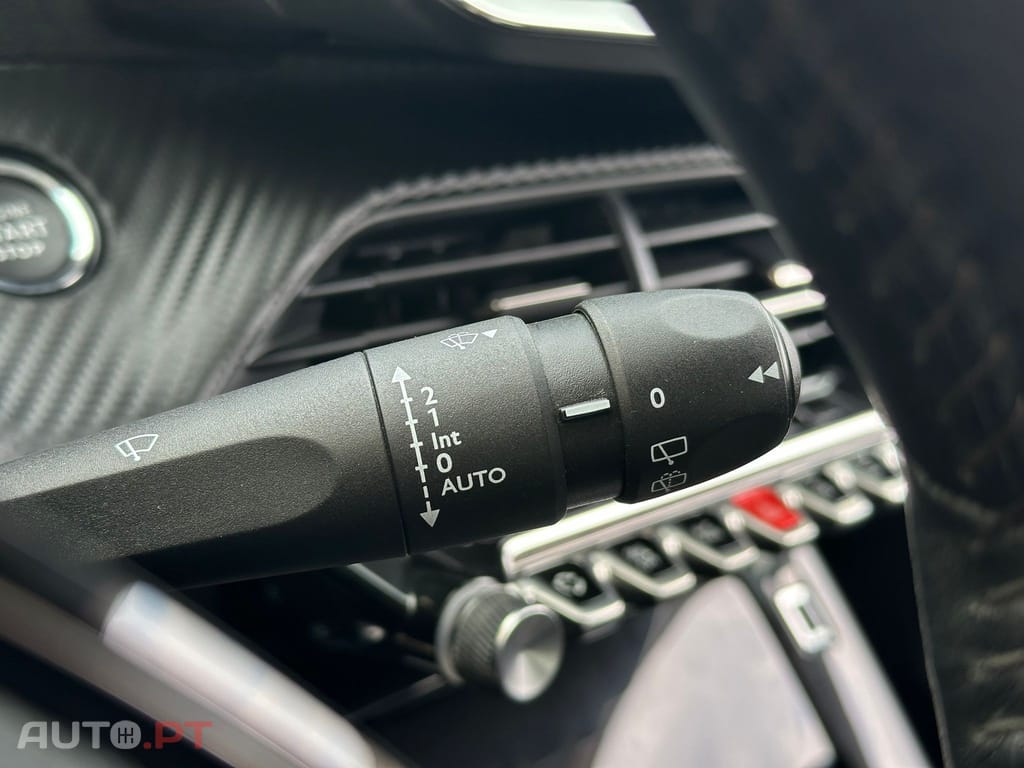Peugeot 2008 1.2 PureTech Allure Pack