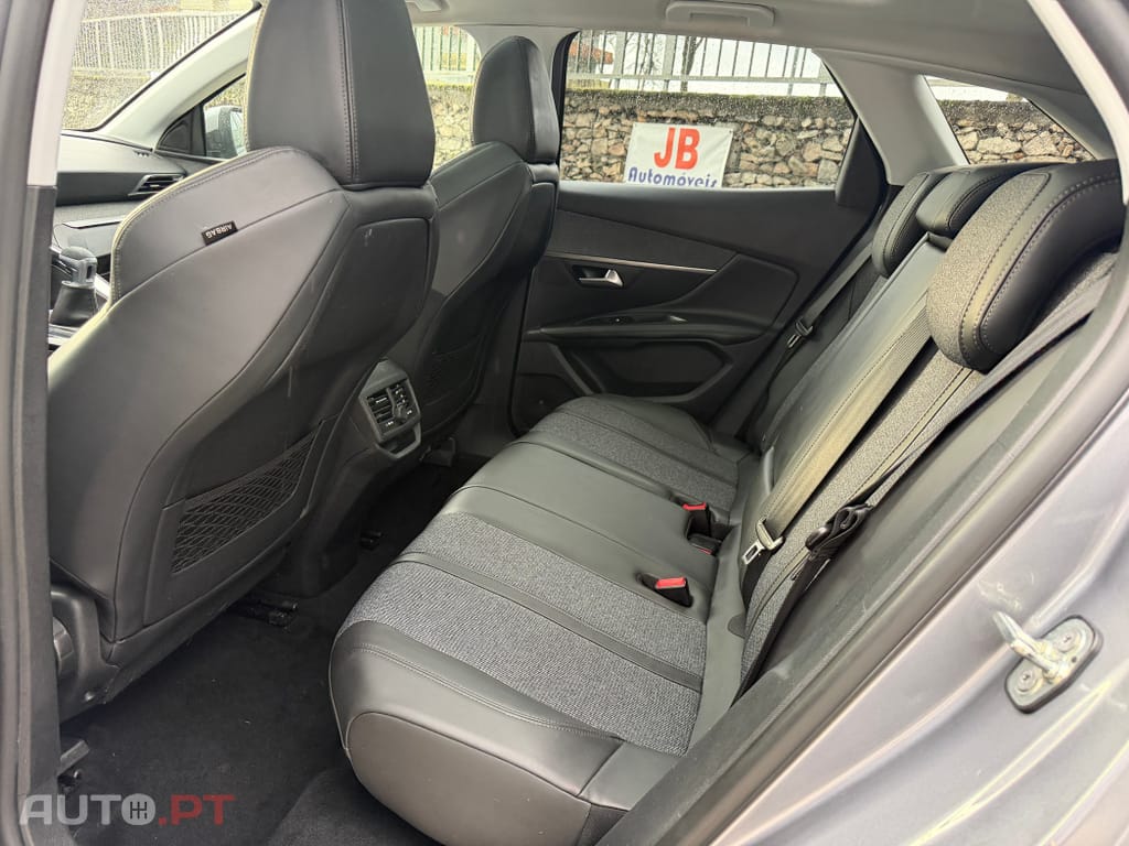 Peugeot 3008 1.6 BlueHDi Allure