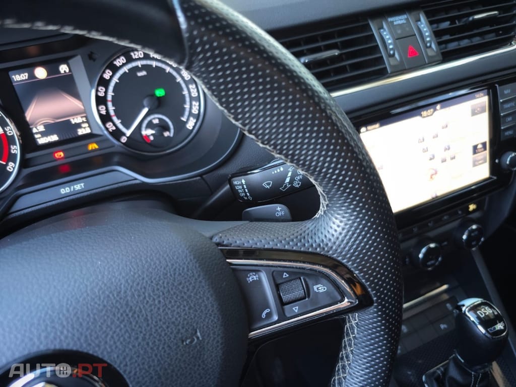 Skoda Octavia Break 2.0 TDI DSG RS