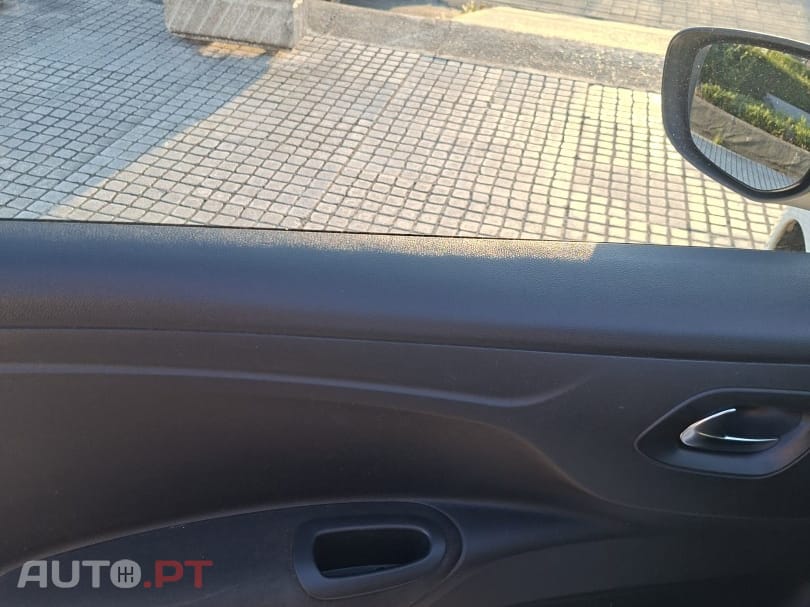 Citroen C-Elysée 1.2 VTi Seduction