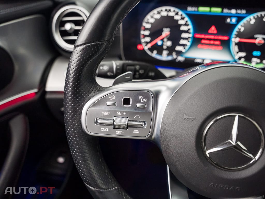 Mercedes-Benz E 300 de AMG Line