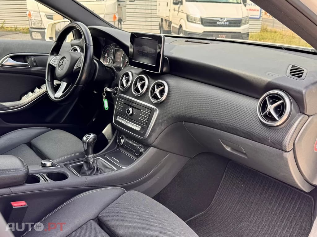Mercedes-Benz A 200 d Urban