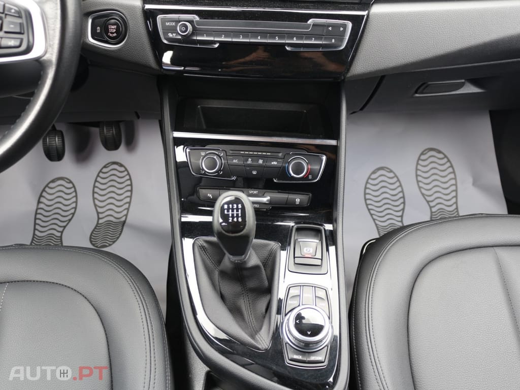 BMW 216 d Advantage