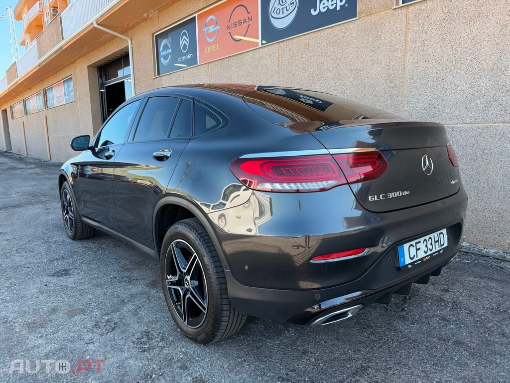 Mercedes-Benz GLC 300 de Coupé 4Matic Business Solutions