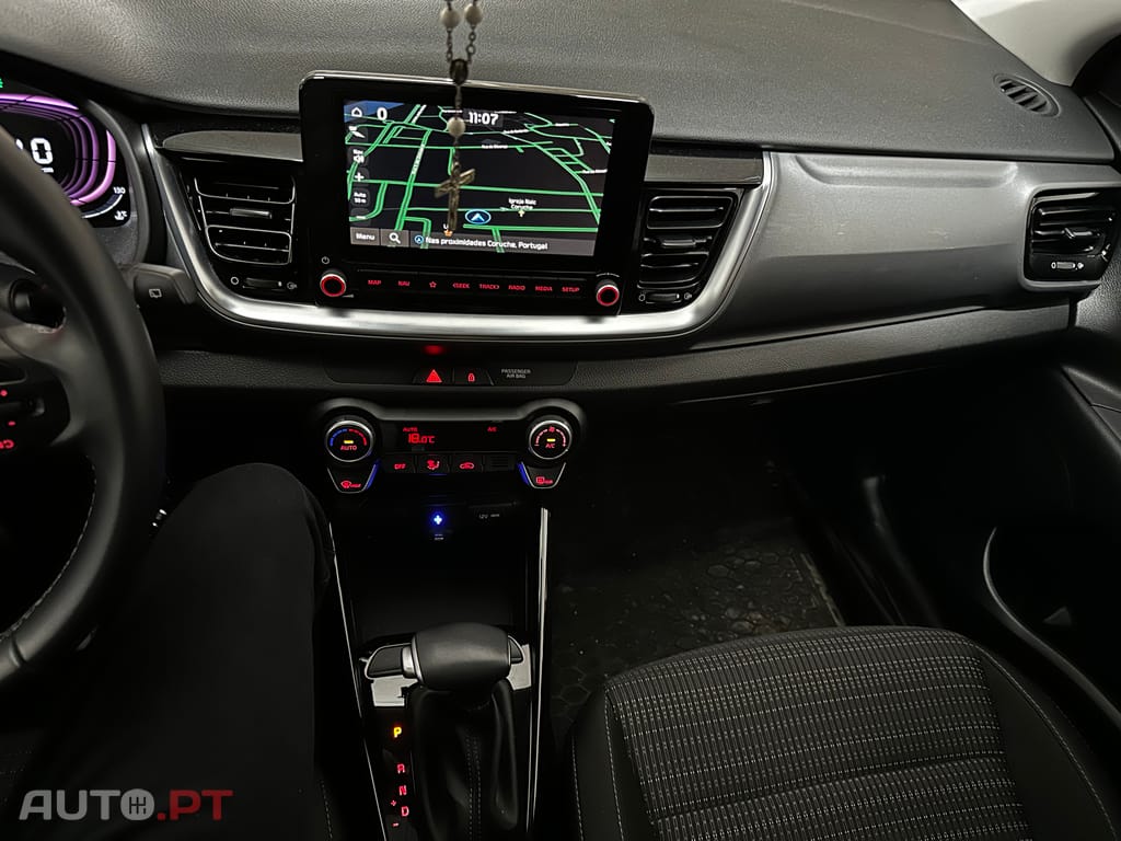 Kia Stonic 1.0 T-GDI 7DCT Drive