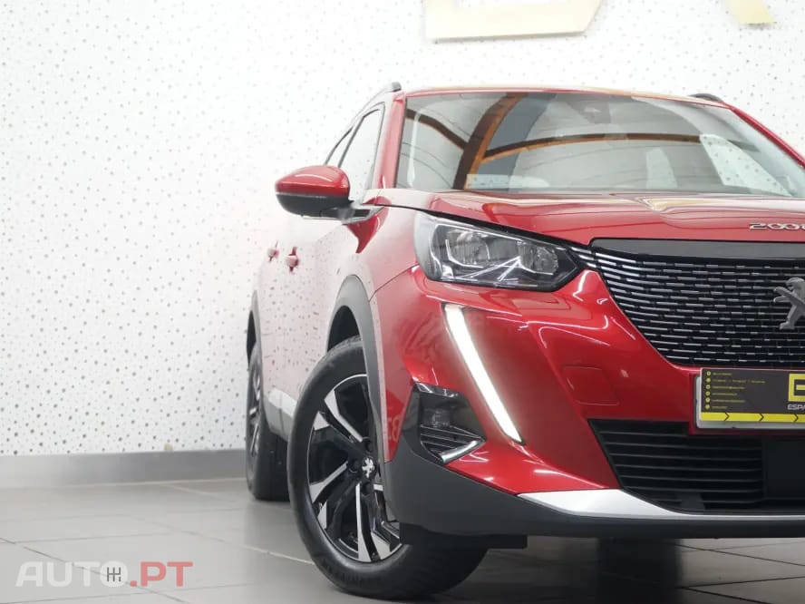 Peugeot 2008 1.2 PureTech Allure
