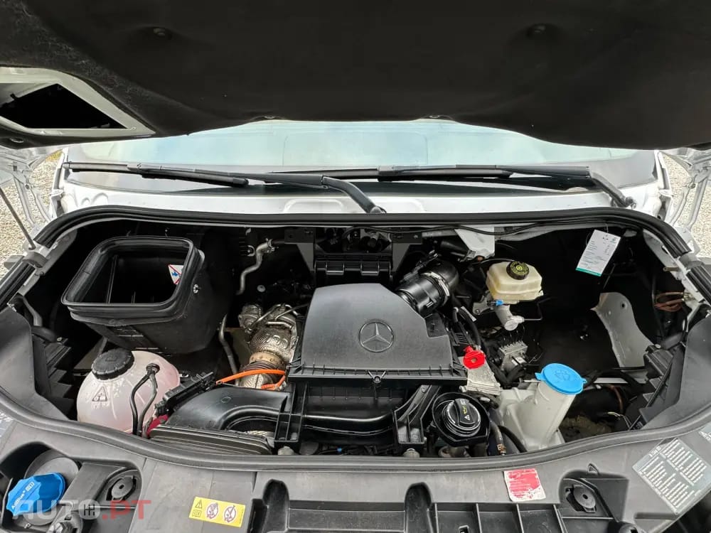 Mercedes-Benz Sprinter Compacta HA 9G-TRONIC