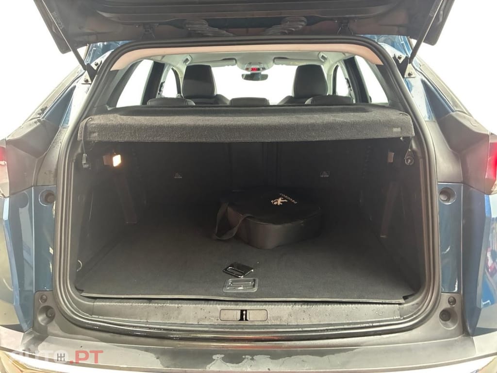 Peugeot 3008 1.6 Hybrid Allure Pack e-EAT8