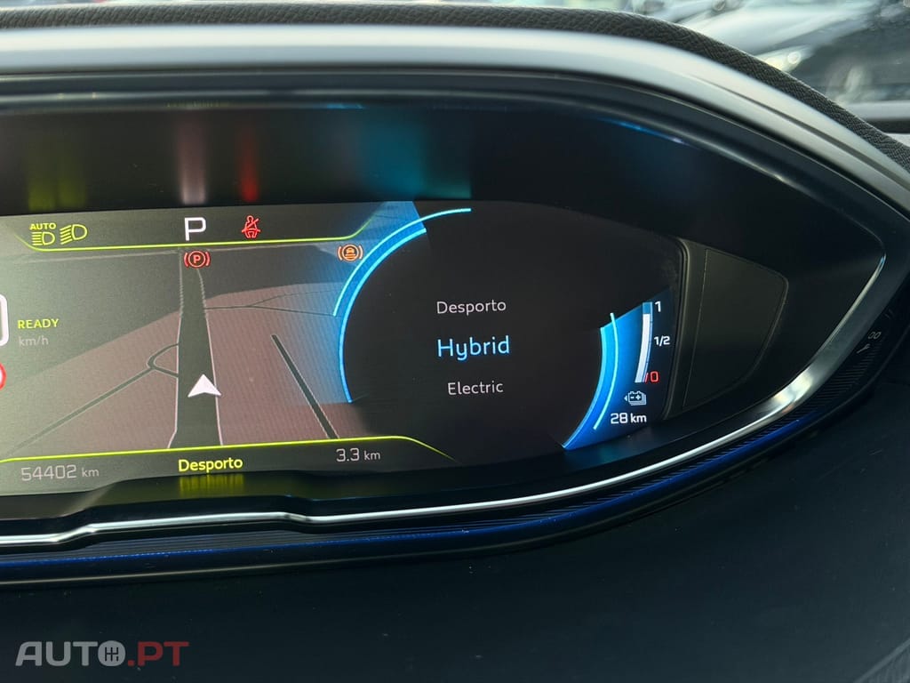 Peugeot 3008 1.6 Hybrid Allure e-EAT8