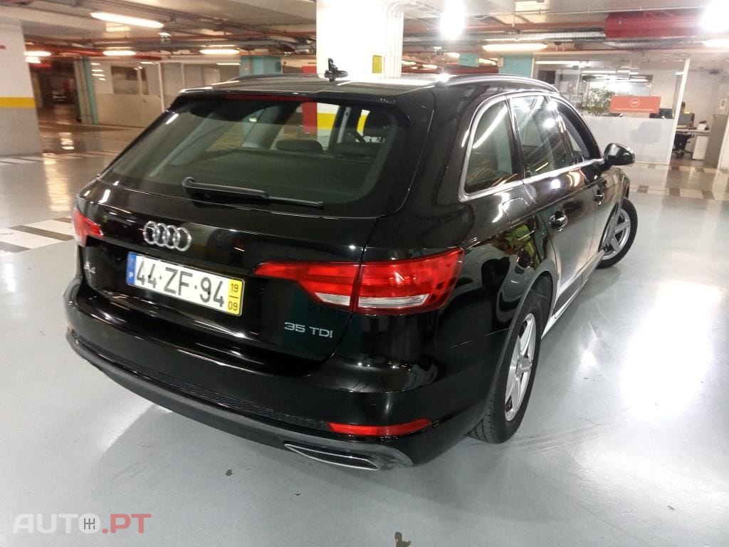 Audi A4 Avant 35 TDI S tronic