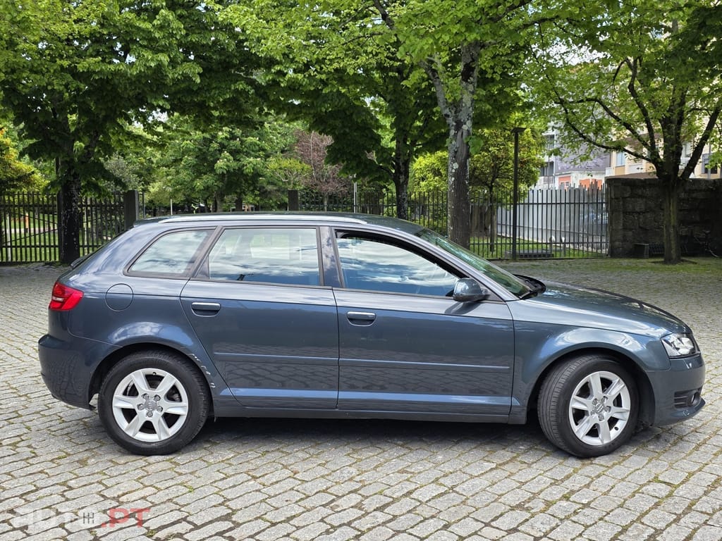 Audi A3 Sportback 2.0 TDI (clean diesel) Ambition
