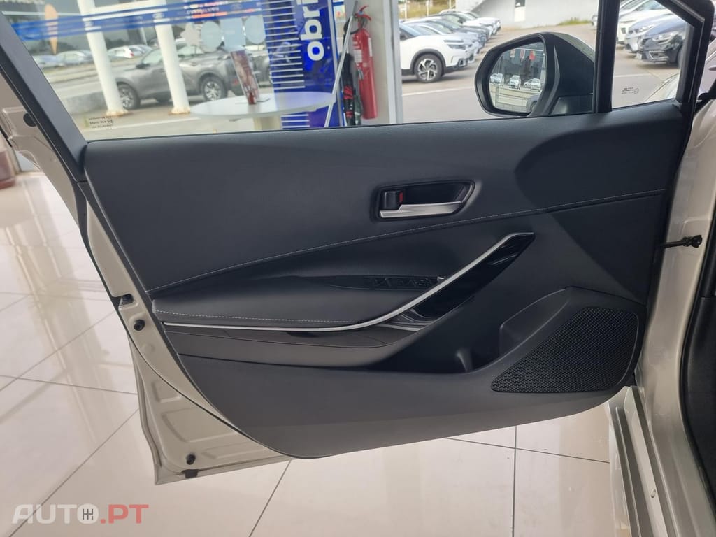 Toyota Corolla 1.8 Hybrid Comfort+P.Sport