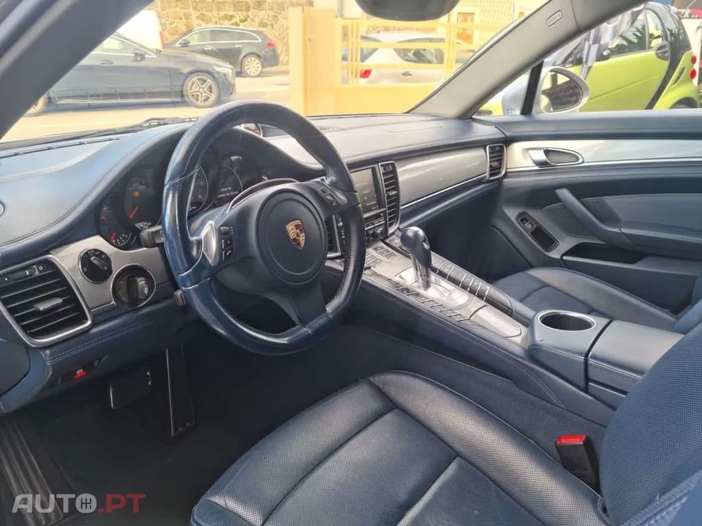 Porsche Panamera  4s Pdk