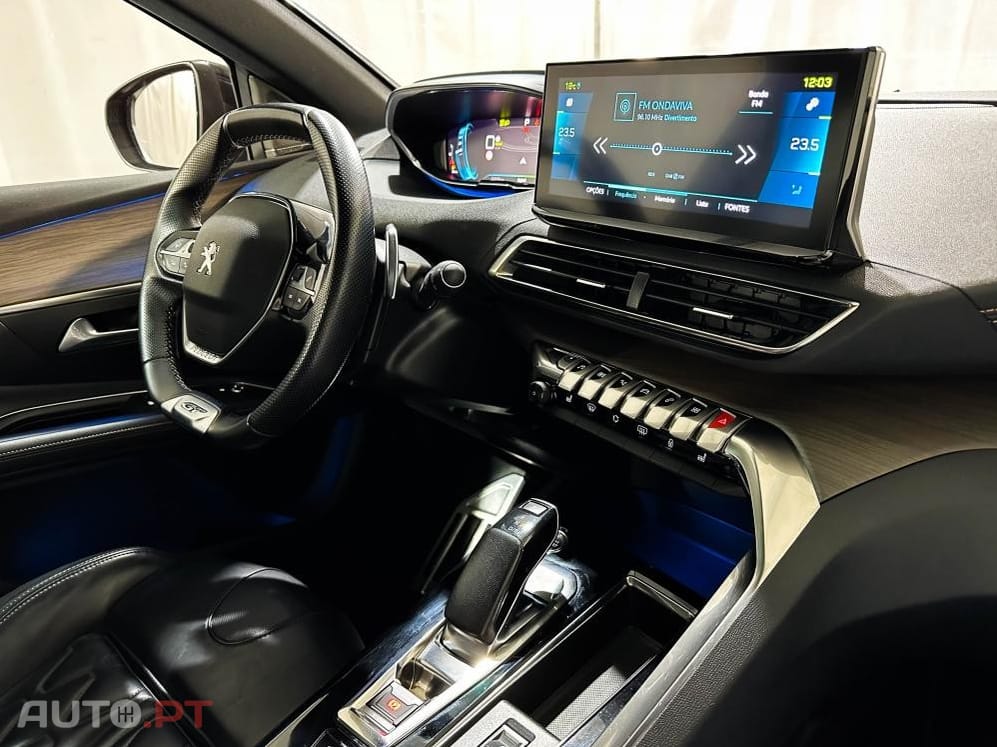 Peugeot 3008 1.6 Hybrid4 GT Pack e-EAT8