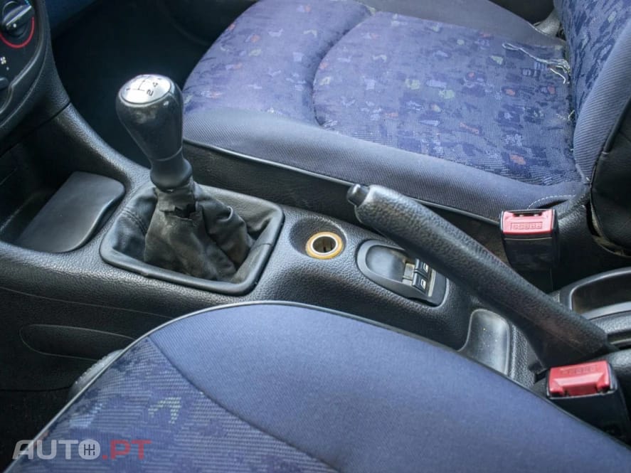 Peugeot 206 1.1