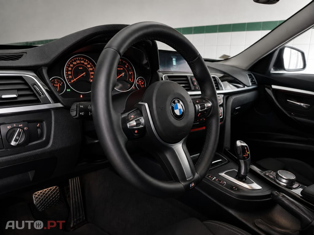 BMW 318 d Line Sport Auto
