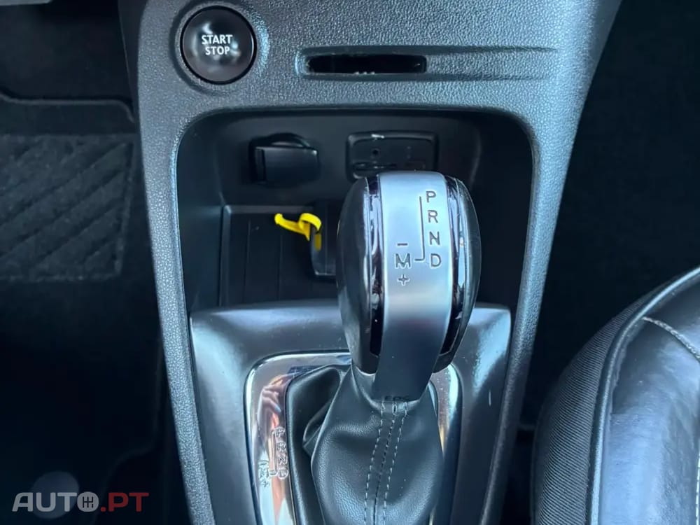 Renault Captur 1.2 TCe Initiale Paris EDC