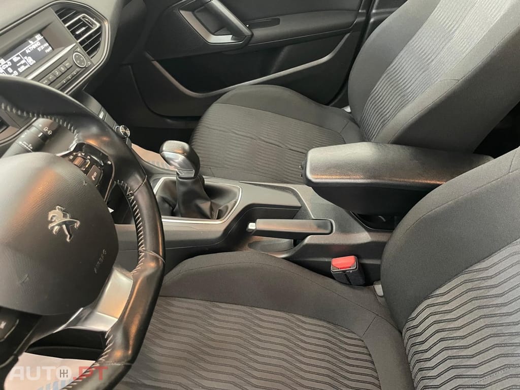 Peugeot 308 SW 1.6 BlueHDi Access