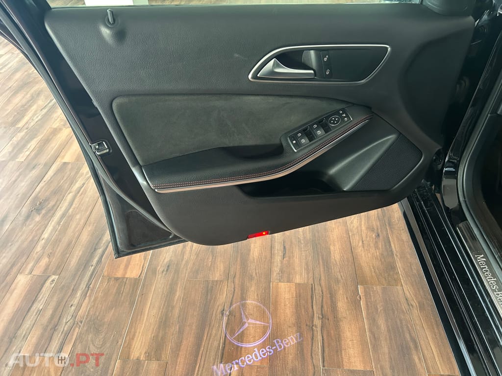 Mercedes-Benz A 200 d AMG Line
