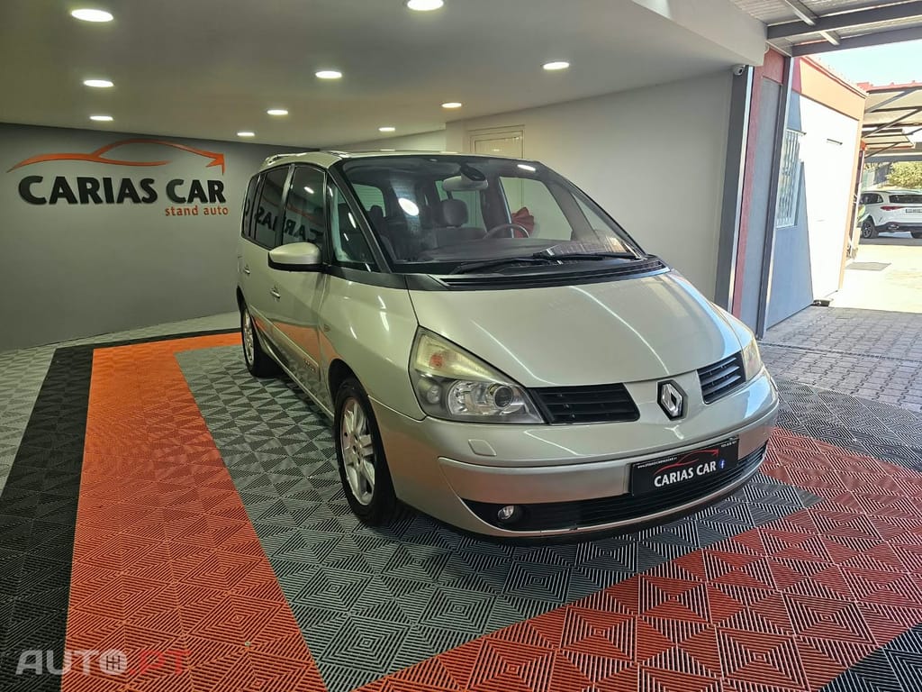 Renault Espace 2.2 dCi Privilege