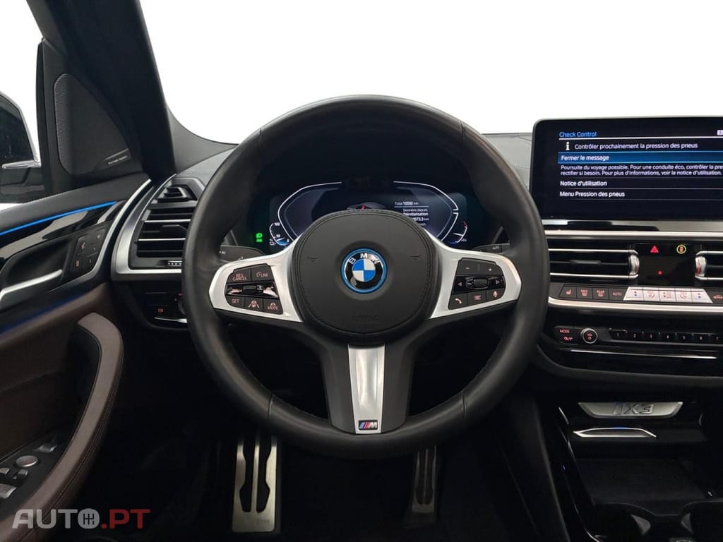 BMW iX3 M Sport Impressive