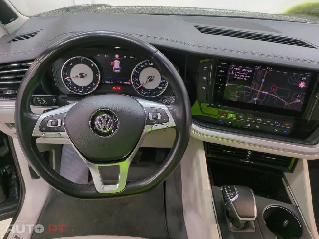 Volkswagen Touareg 3.0 TDI V6 Elegance Plus