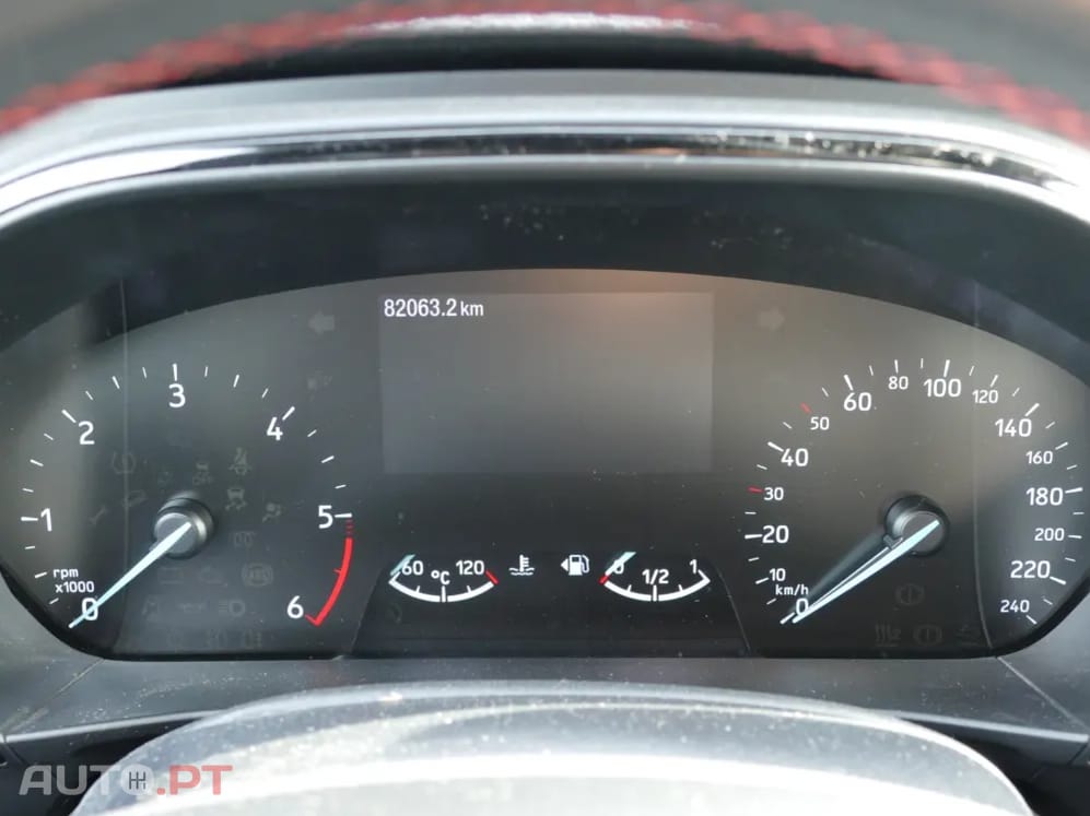 Ford Focus SW 1.5 TDCi EcoBlue ST-Line