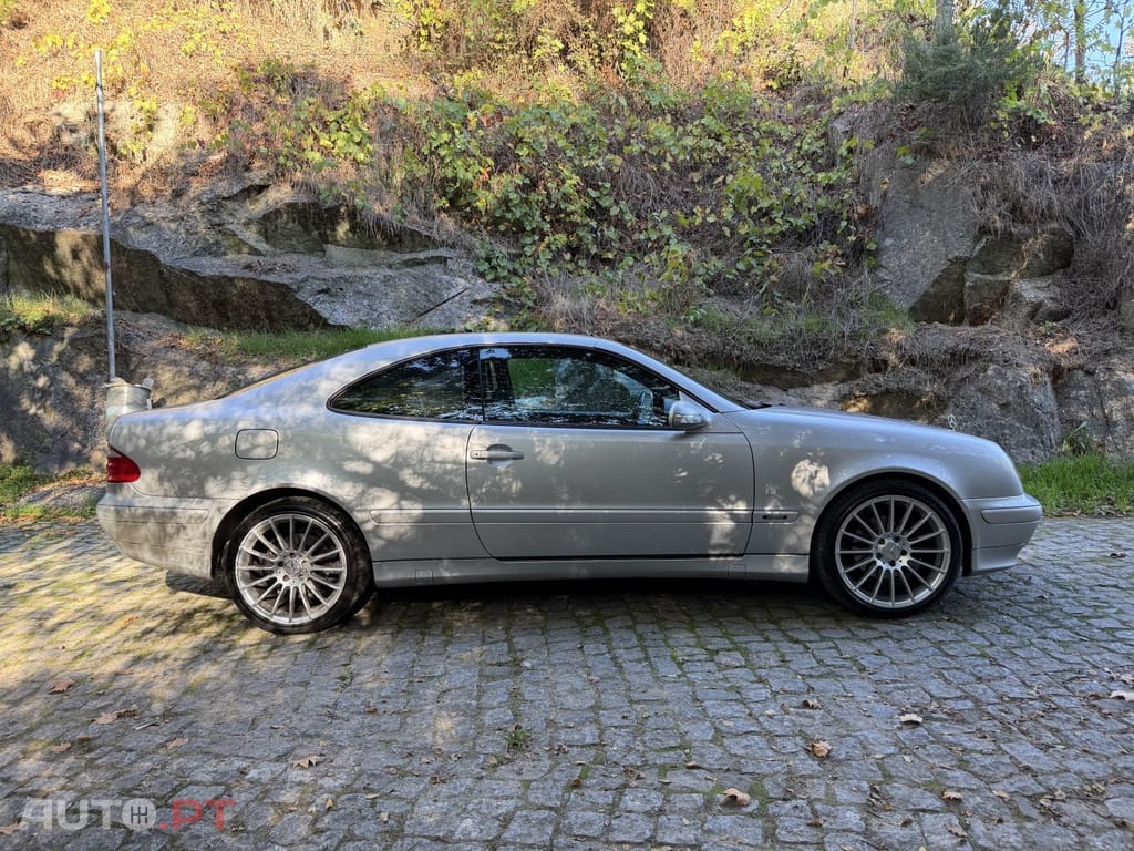 Mercedes-Benz CLK 230 Kompressor Avantgarde