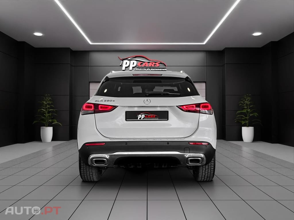 Mercedes-Benz GLA 250 e 8G-DCT Edition Plug-in-Hybrid