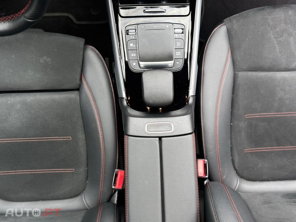 Mercedes-Benz EQB 300 4Matic AMG Line