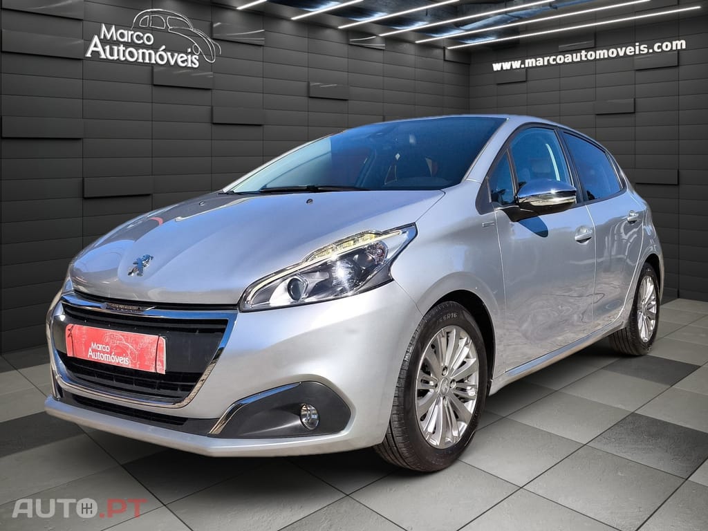 Peugeot 208 1.2 PureTech Style