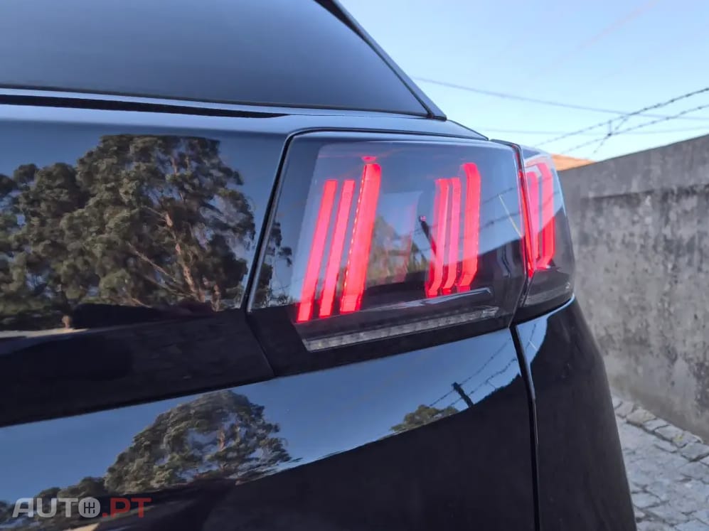 Peugeot 3008 1.5 BlueHDi Allure